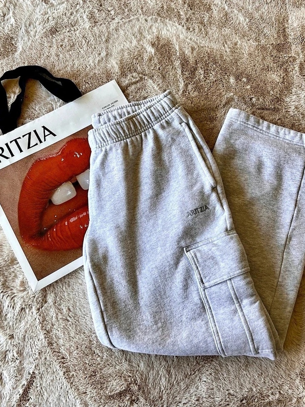 Aritzia Cozy Sweatfleece Mega Cargo Sweatpant Gray Small
